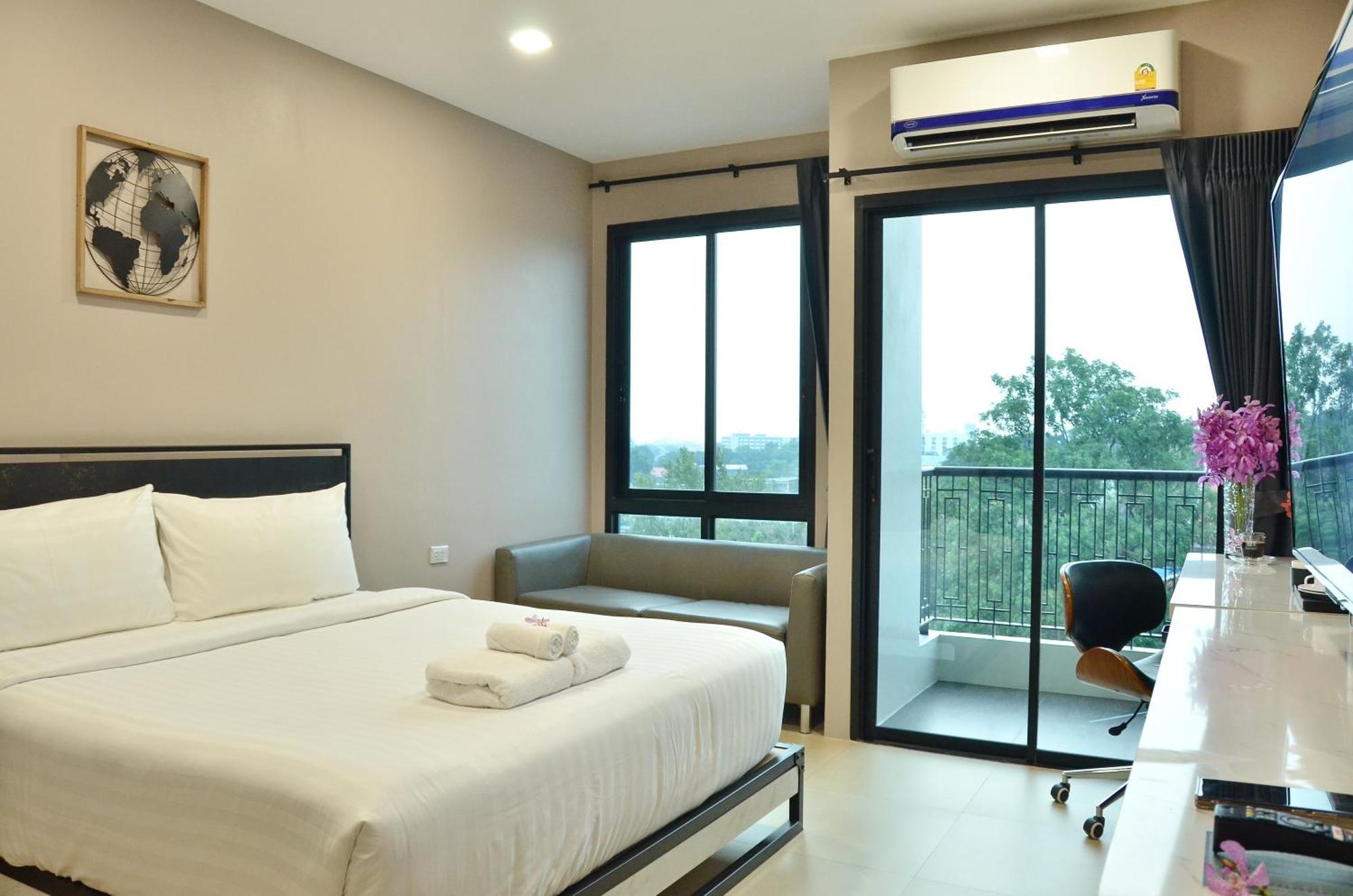 Norn Rimklong Bangkok Hotel Екстер'єр фото