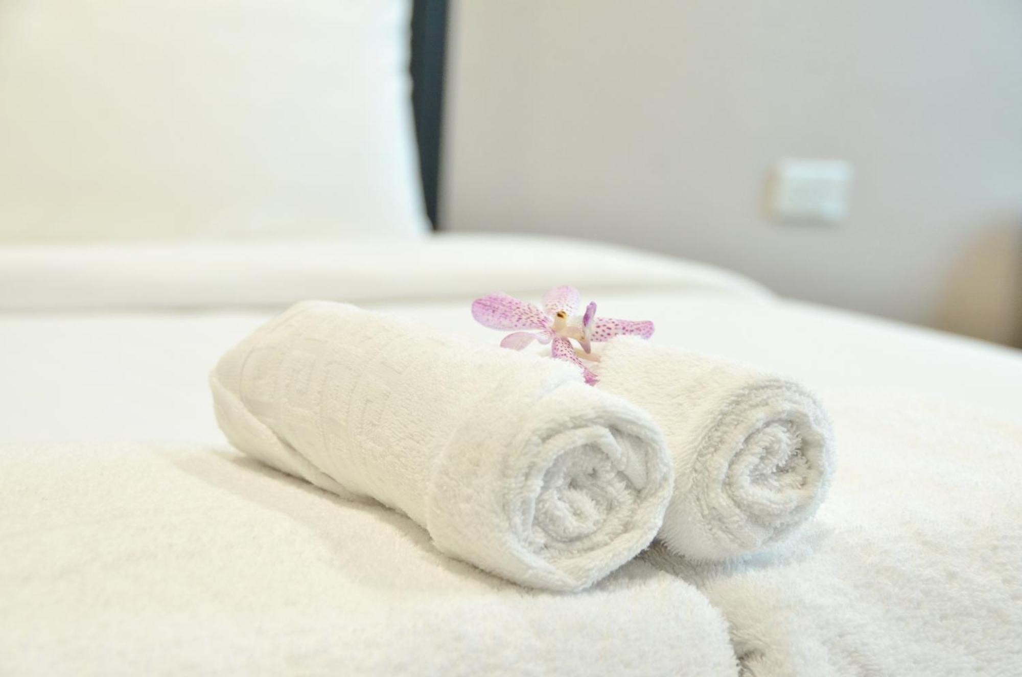 Norn Rimklong Bangkok Hotel Екстер'єр фото