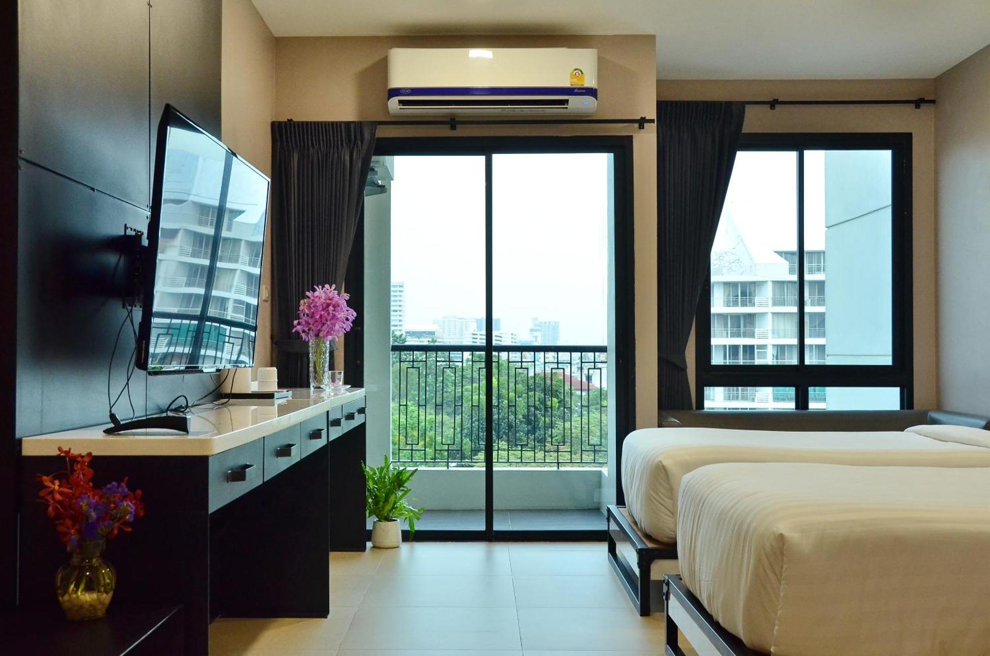 Norn Rimklong Bangkok Hotel Екстер'єр фото