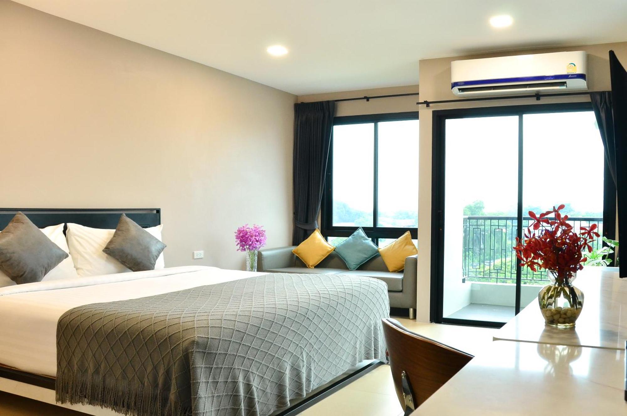 Norn Rimklong Bangkok Hotel Екстер'єр фото