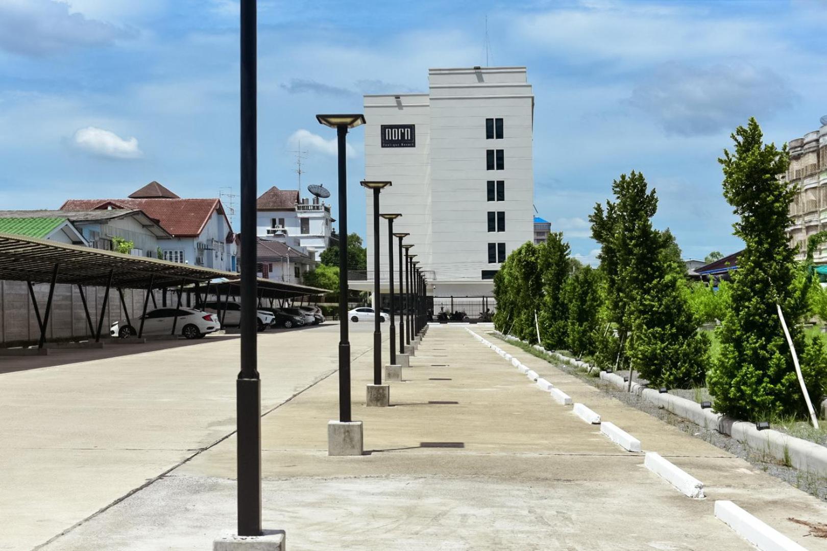 Norn Rimklong Bangkok Hotel Екстер'єр фото