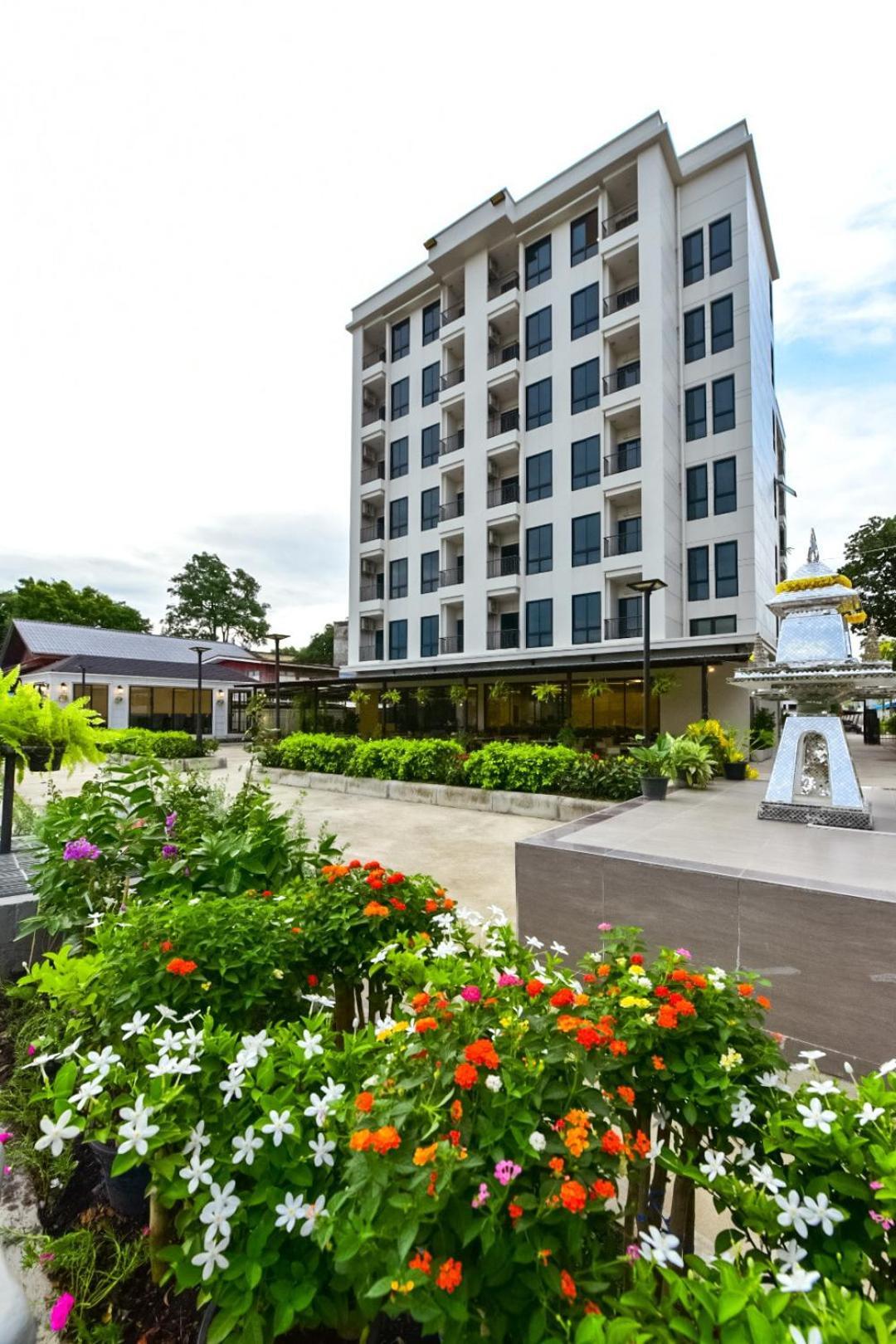 Norn Rimklong Bangkok Hotel Екстер'єр фото