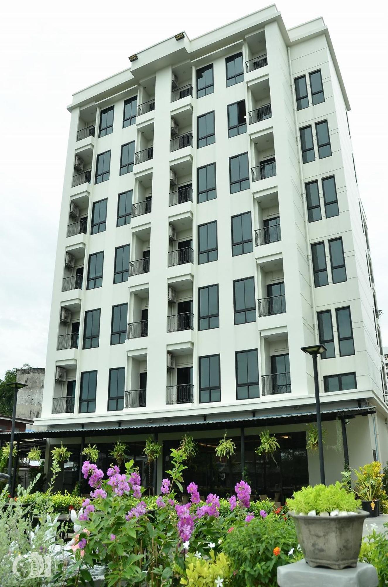 Norn Rimklong Bangkok Hotel Екстер'єр фото