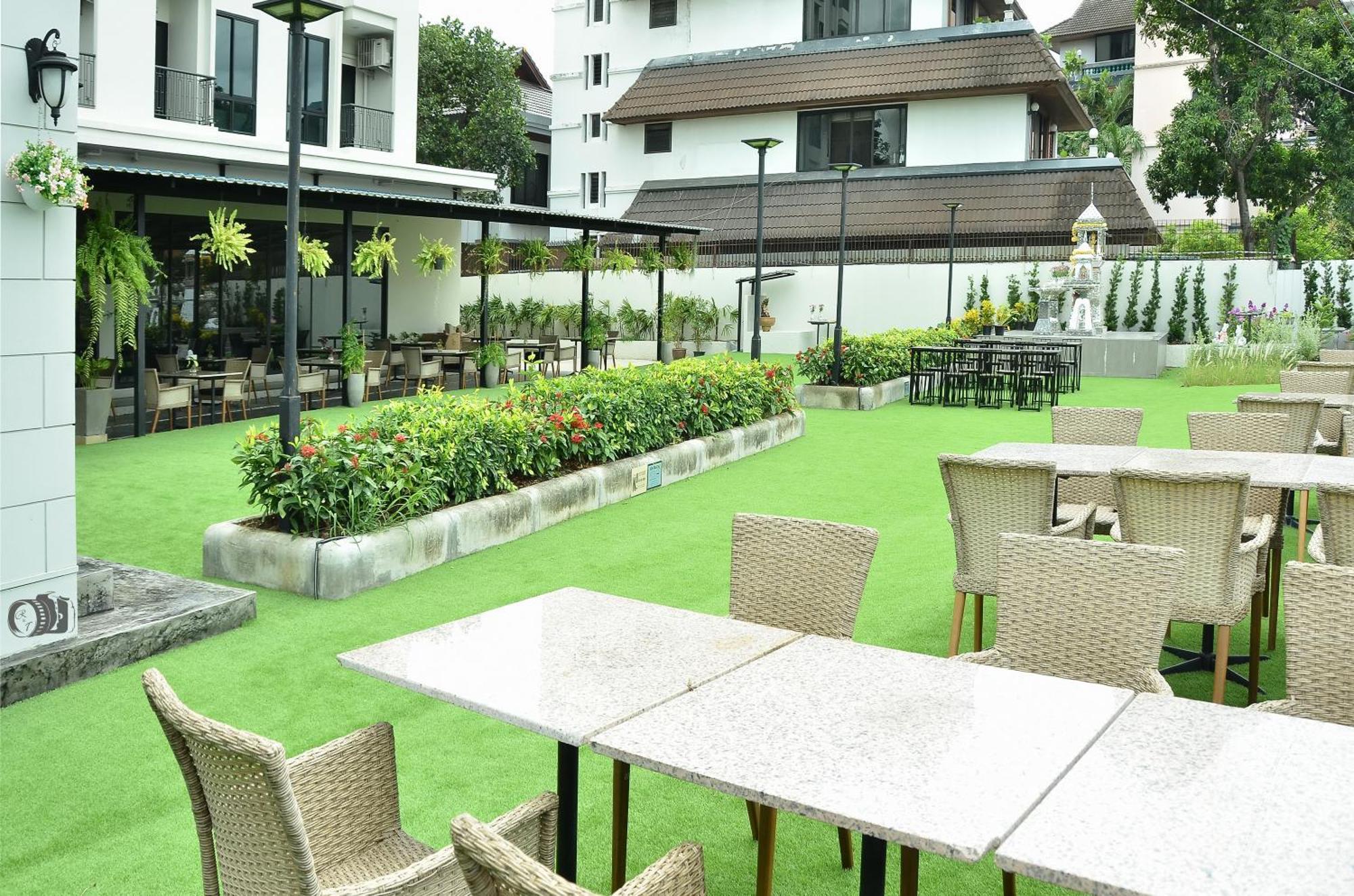 Norn Rimklong Bangkok Hotel Екстер'єр фото