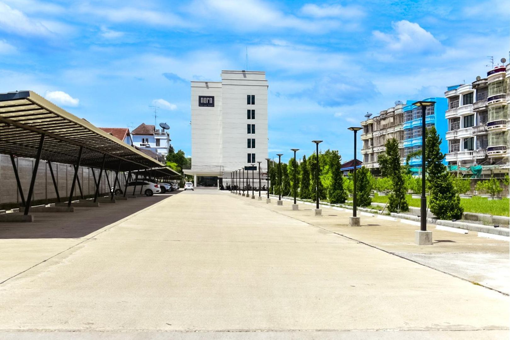 Norn Rimklong Bangkok Hotel Екстер'єр фото